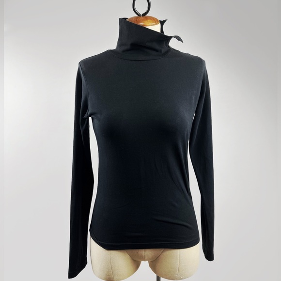 Burberry Black Button Turtleneck Top Long Sleeve Size Small - Picture 1 of 6